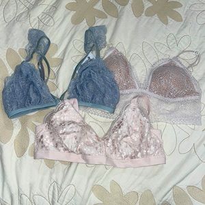 Lacy bra bundle (size S)